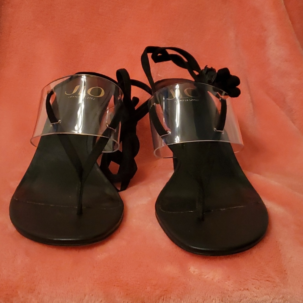 Women's shoes